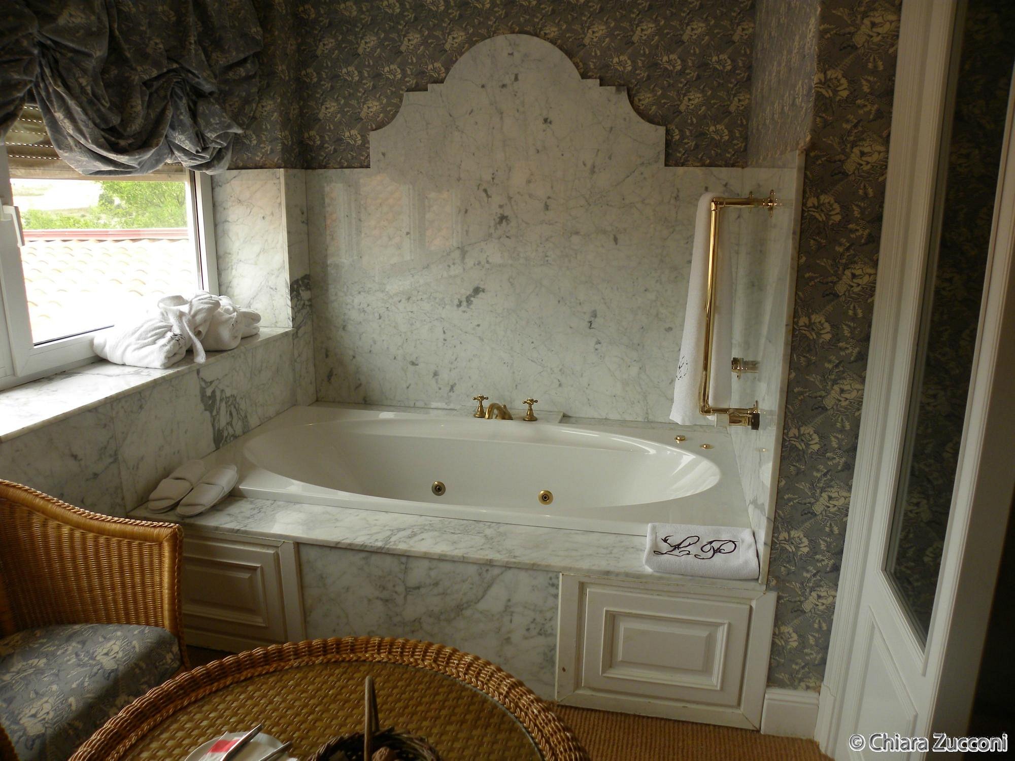 Landa, habitación con jacuzzi privado