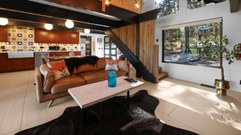 Little Pine Chalet