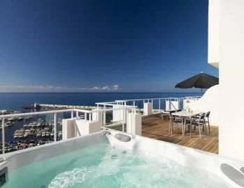 Marina Bayview, habitación con jacuzzi privado