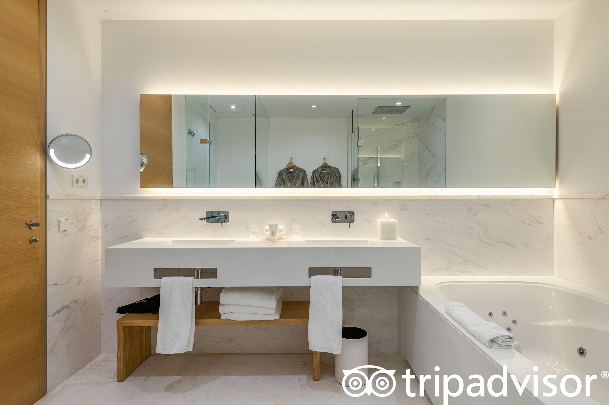Nobu Hotel Marbella, habitación con jacuzzi privado