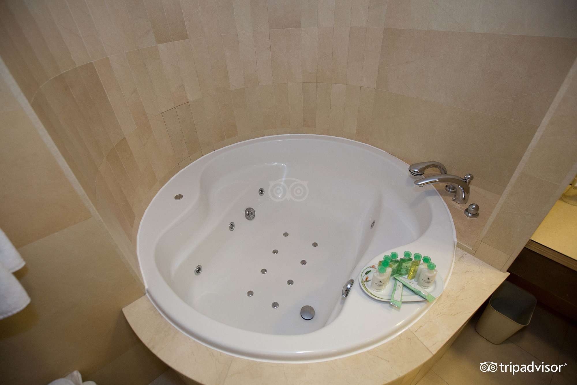 Roca Nivaria Gran Hotel, habitación con jacuzzi privado
