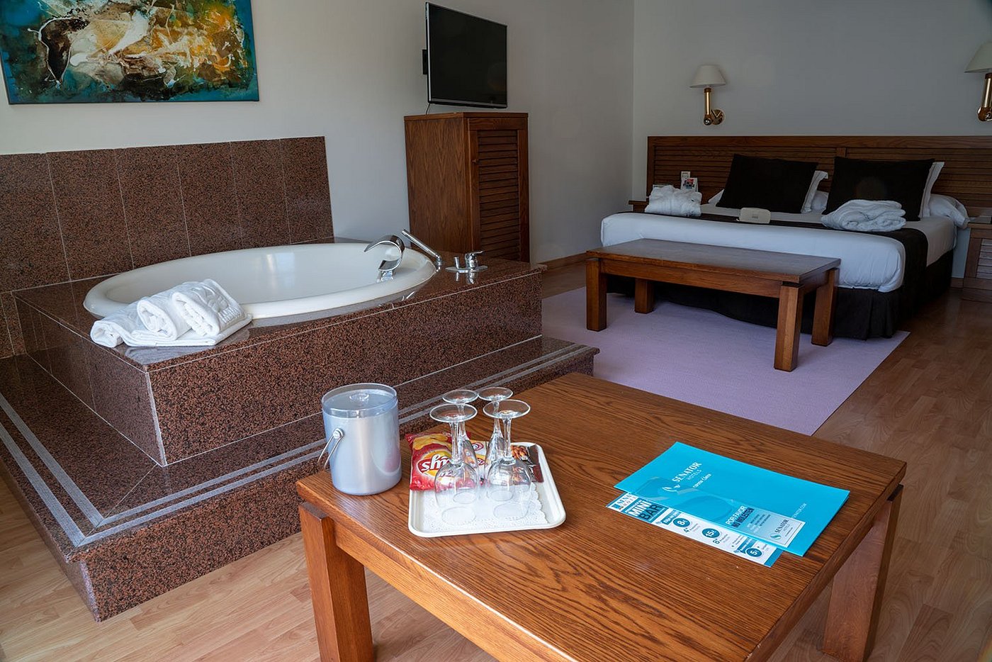 Senator Marbella Hotel, habitación con jacuzzi privado