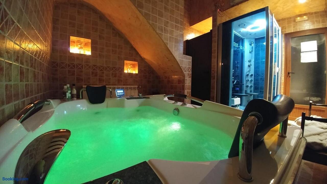 Señorío de Montero, habitación con jacuzzi privado