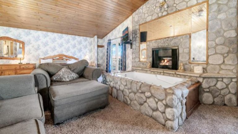 Black Forest Lodge