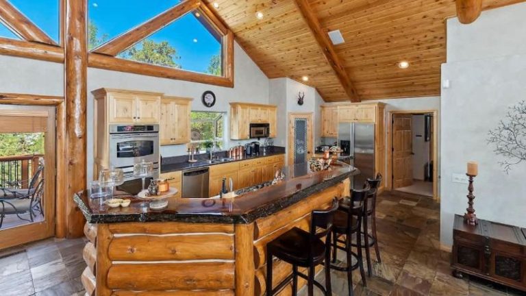 Pine Knot Guest Ranch