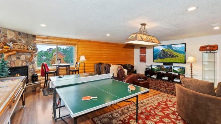 Pine Knot Guest Ranch