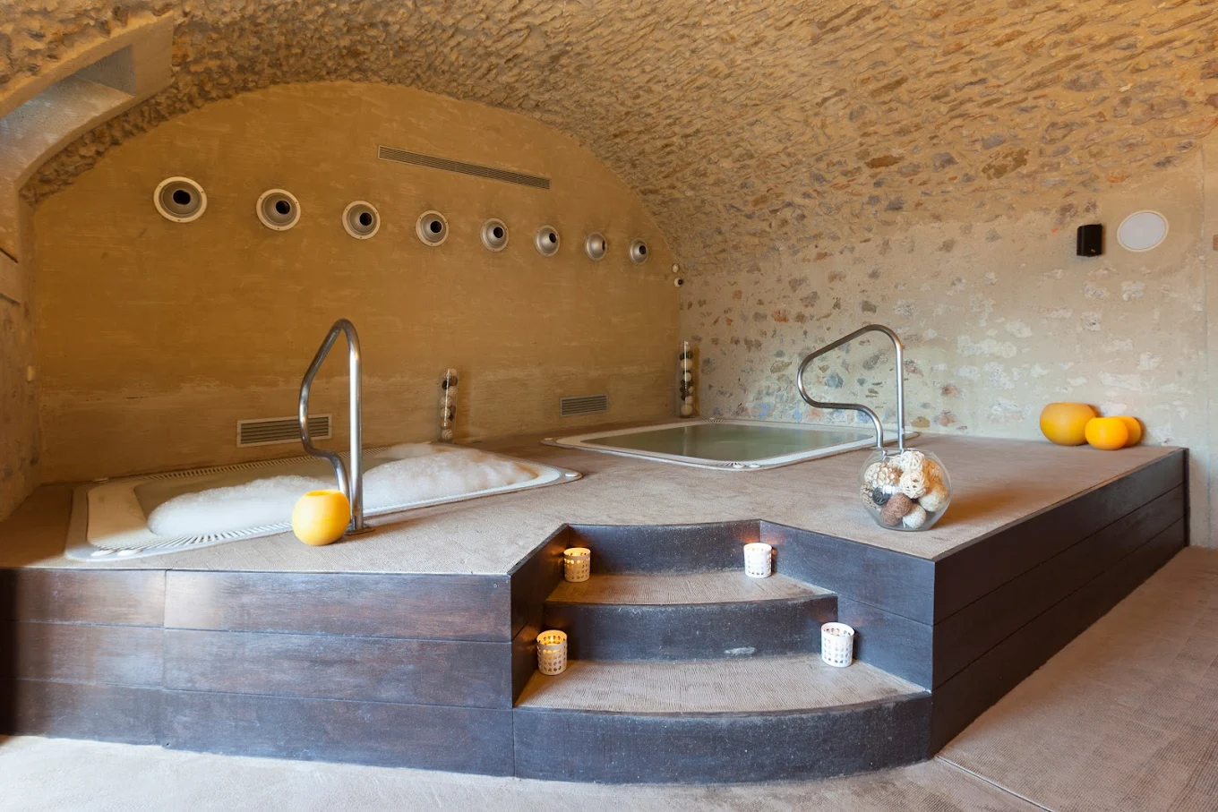 URH Molí del Mig hotel, habitación con jacuzzi privado