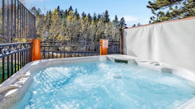 Wolf Creek Castle at Bear Mountain