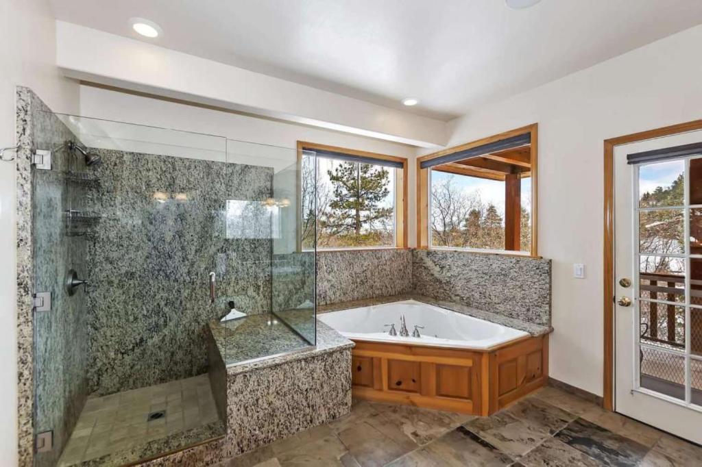 Zen Den by AvantStay Entertainers Home