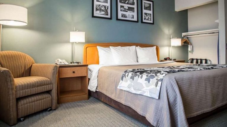 Sleep Inn & Suites Davenport – Quad Cities