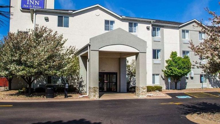 Sleep Inn & Suites Davenport – Quad Cities