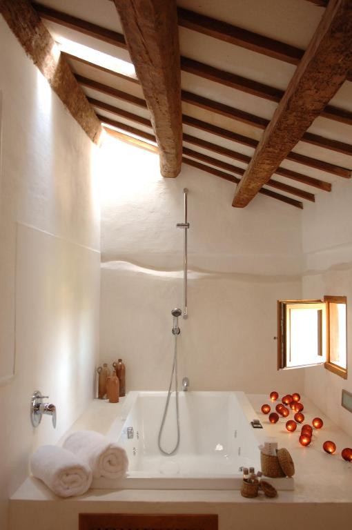 Alcaufar Vell, habitación con jacuzzi privado