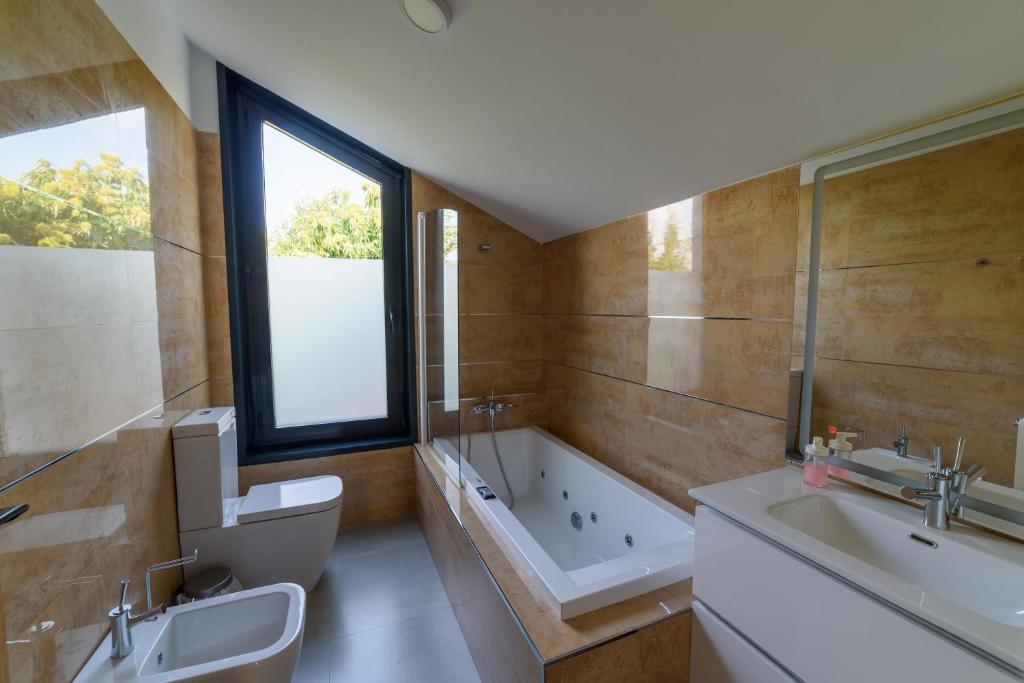 Apartamentos Rurales La Gloria de Yuste, habitación con jacuzzi privado