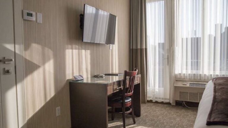 Aura Hotel Brooklyn