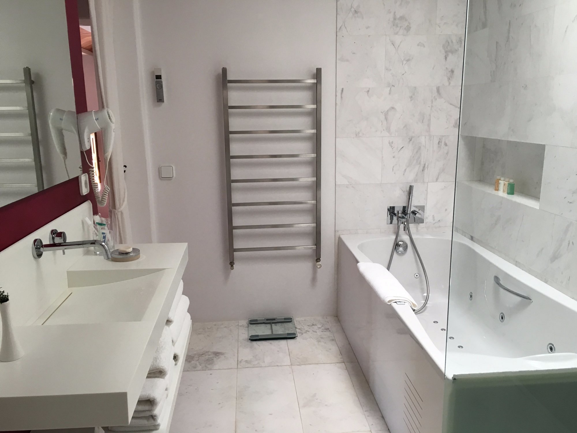 Can Curreu Hotel Rural & Spa, habitación con jacuzzi privado