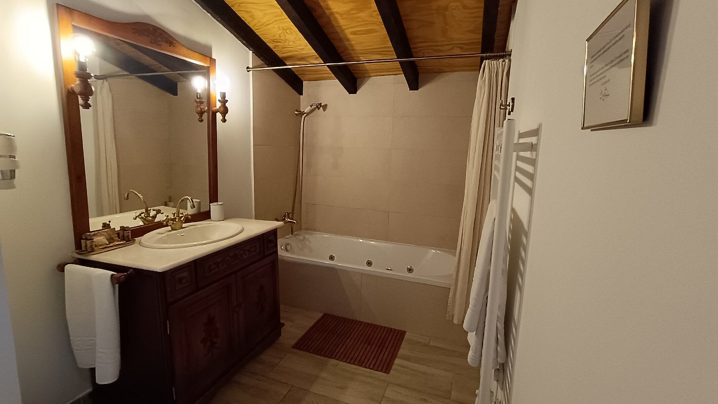 Casa Mendilore, habitación con jacuzzi privado