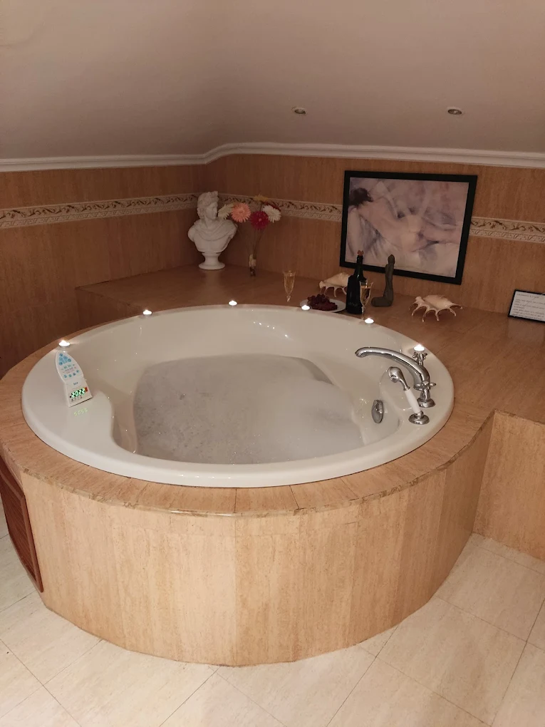Casa Rural Ontxene, habitación con jacuzzi privado