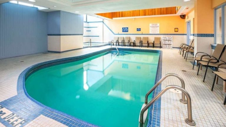 Comfort Inn & Suites
