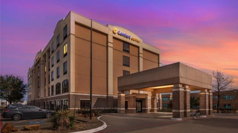 Comfort Suites DFW N/Grapevine