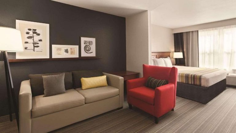 Country Inn & Suites by Radisson, Bentonville South – Rogers, AR