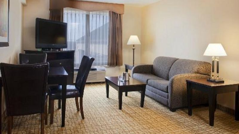 DoubleTree Club by Hilton Springdale, photo 3