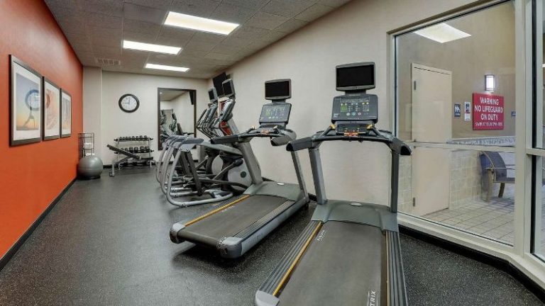 Drury Inn & Suites Charlotte Northlake