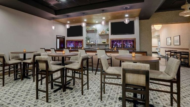 Drury Inn & Suites Charlotte Northlake
