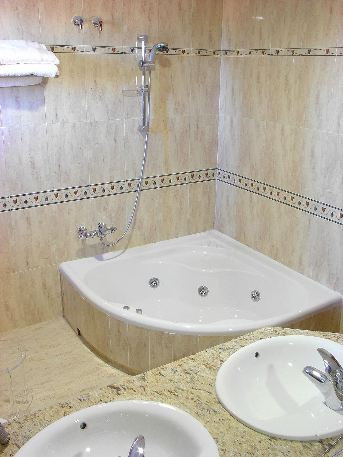 El Balcón de la Vera, habitación con jacuzzi privado