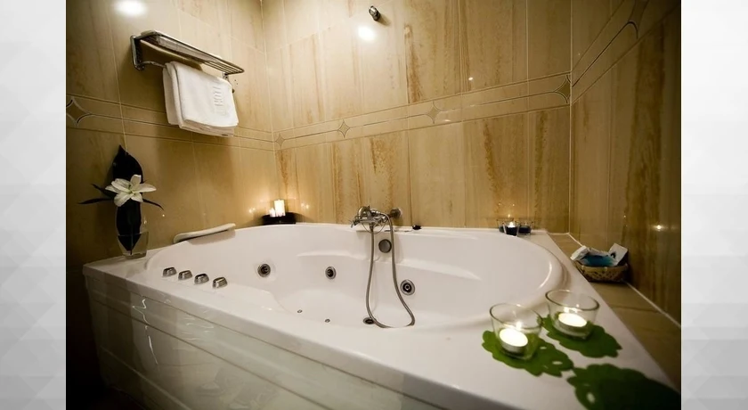 Fay Hotels Victoria Beach, habitación con jacuzzi privado