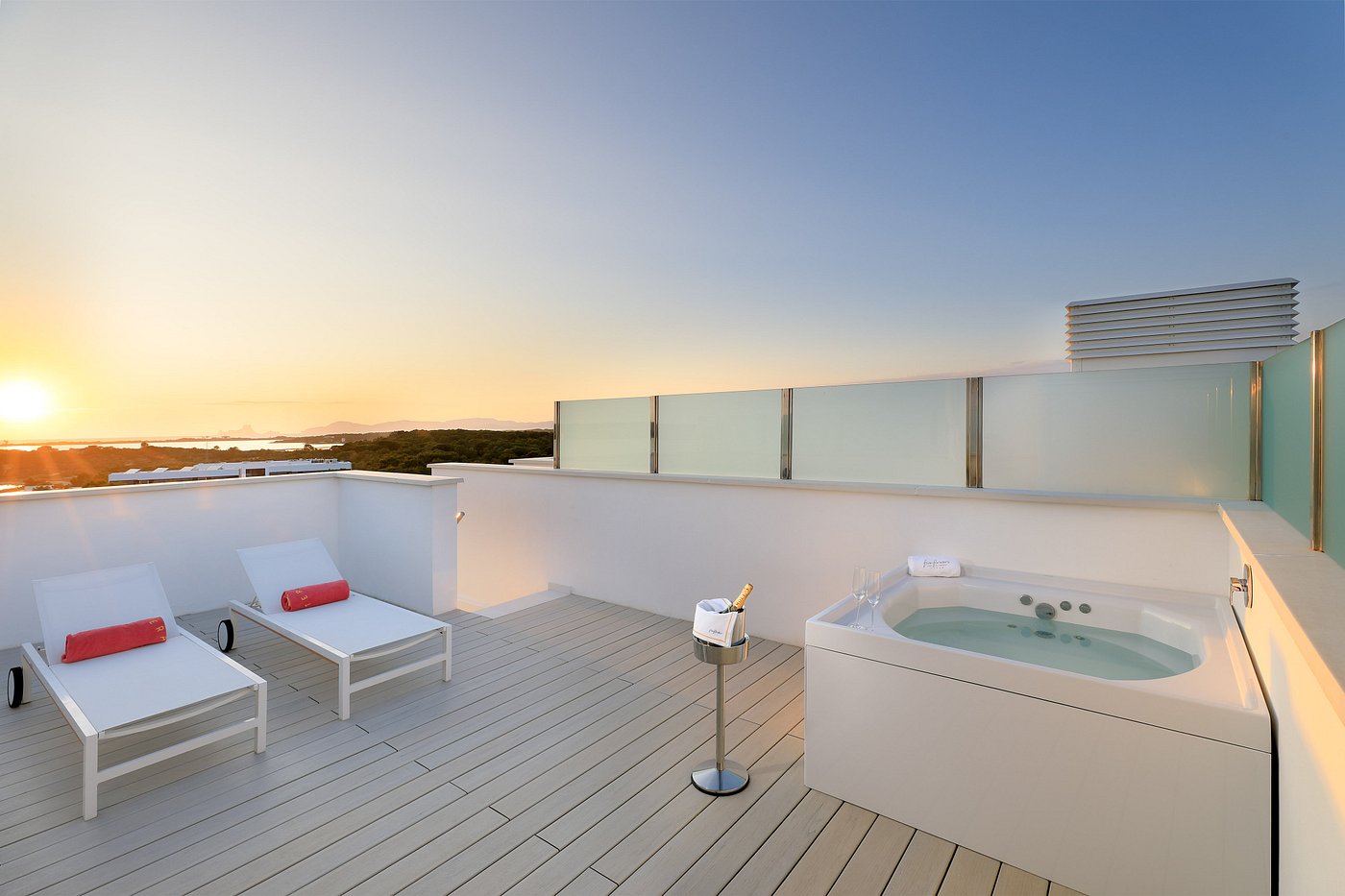 Five Flowers Hotel Formentera member Of Meliá Collection, habitación con jacuzzi privado