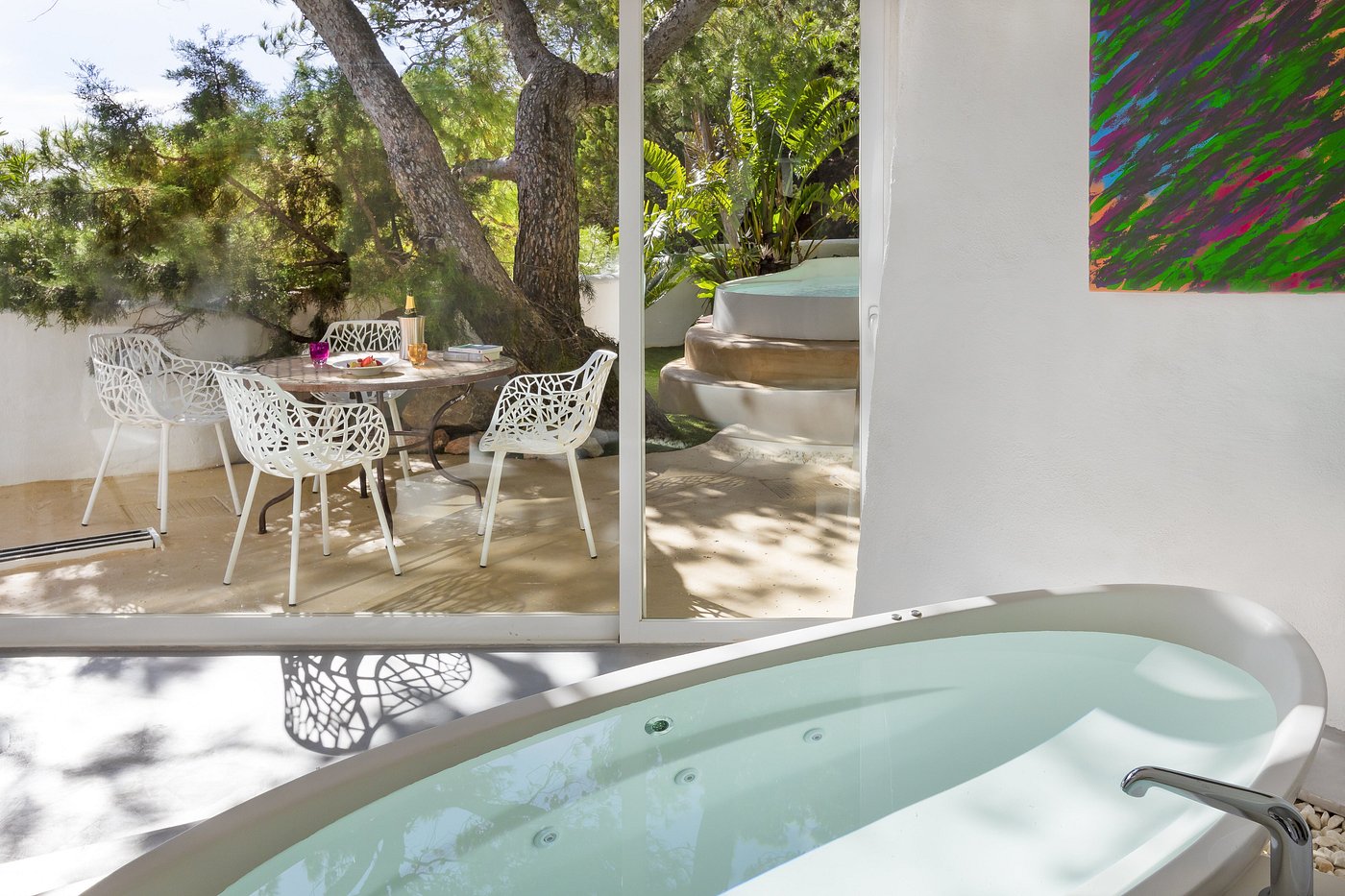 Hacienda Na Xamena, habitación con jacuzzi privado