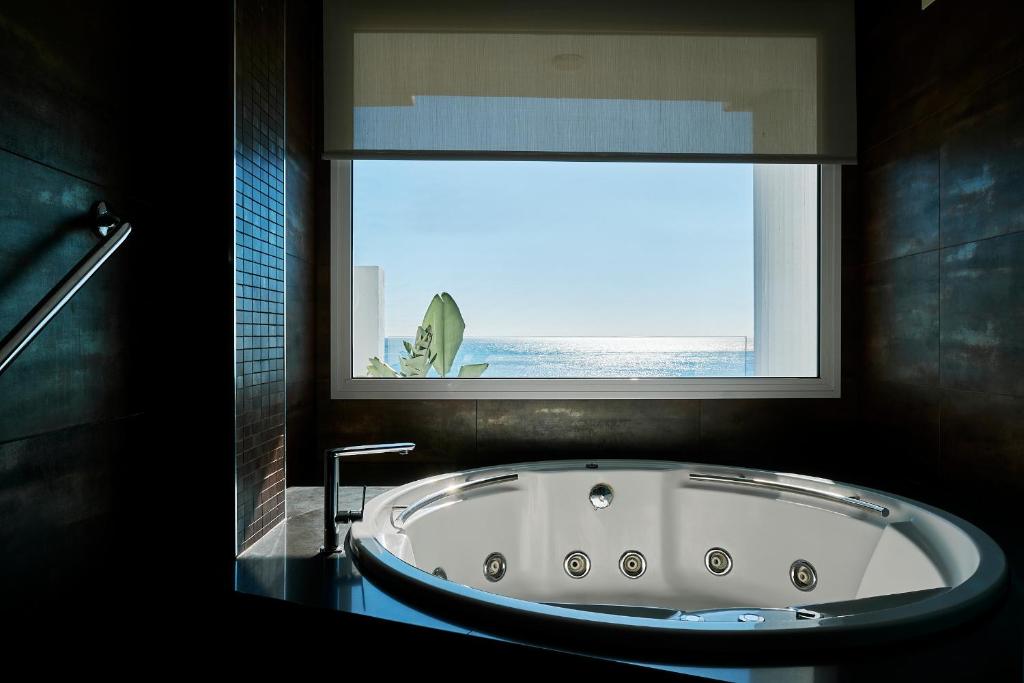 Helios Costa Tropical, habitación con jacuzzi privado