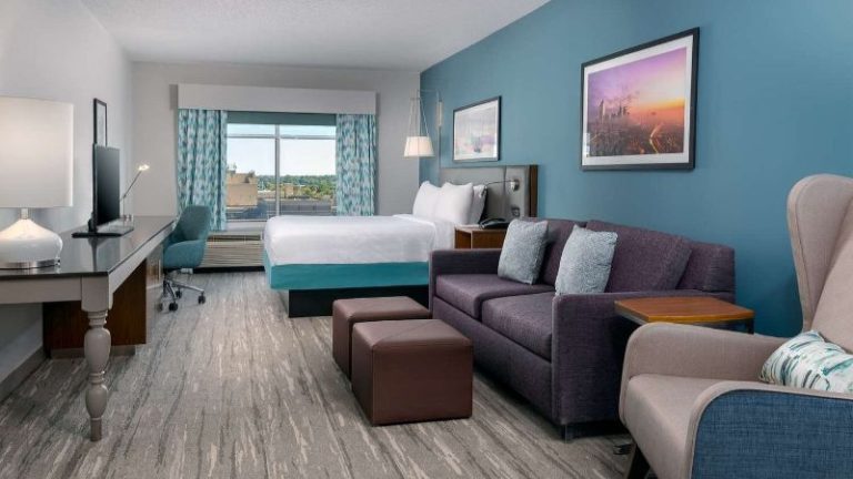 Hilton Garden Inn Charlotte Uptown