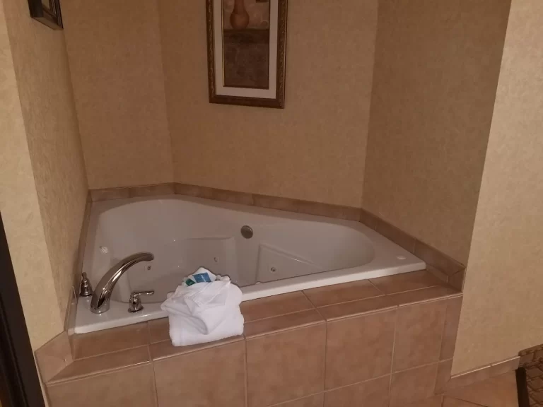 Holiday Inn Express & Suites Coeur D Alene I-90 Exit 11, an IHG hotel