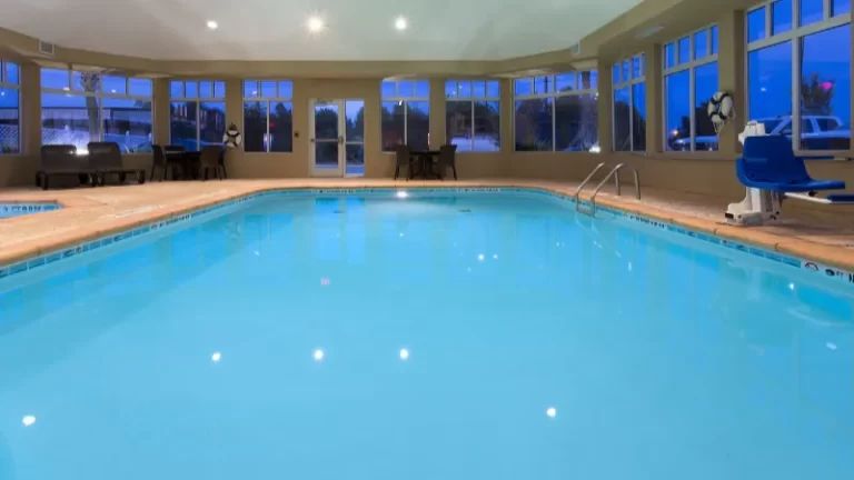 Holiday Inn Express & Suites Moultrie, an IHG hotel