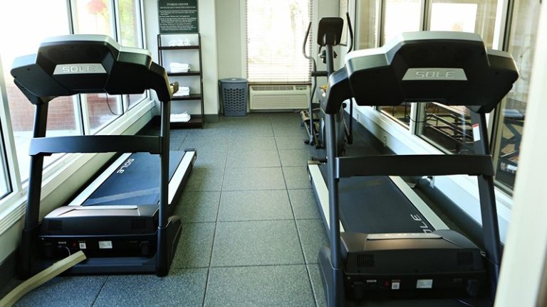 Holiday Inn Express & Suites Sumter, an IHG hotel