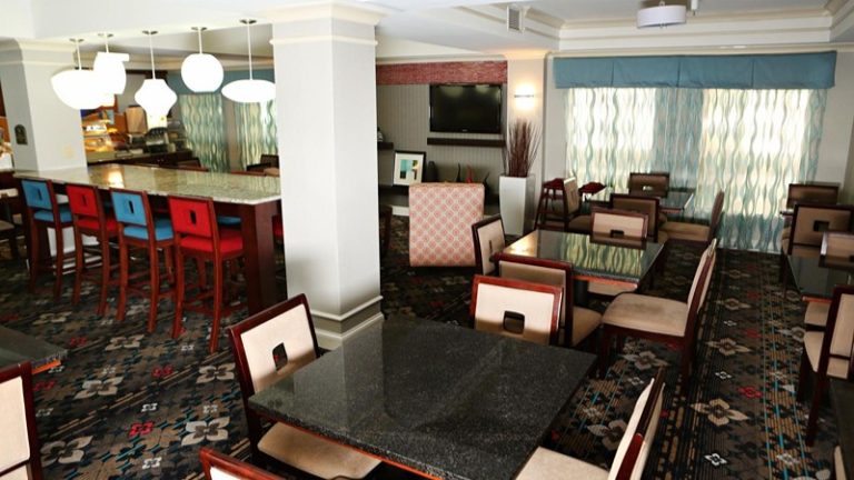 Holiday Inn Express & Suites Sumter, an IHG hotel
