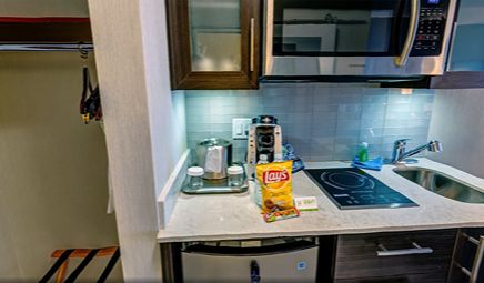 Holiday Inn & Suites Syracuse Airport – Liverpool By IHG