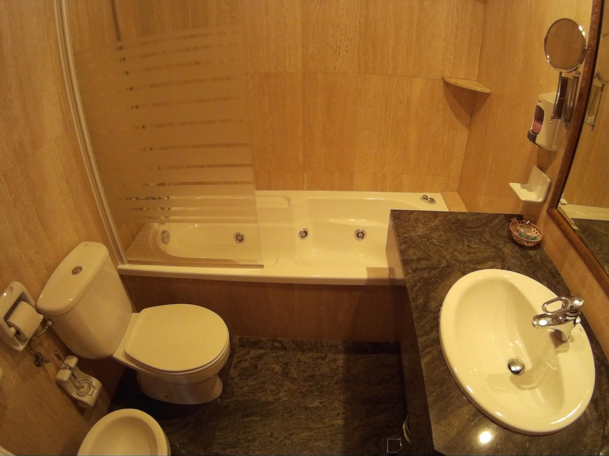 Hostal Los Escudos, habitación con jacuzzi privado