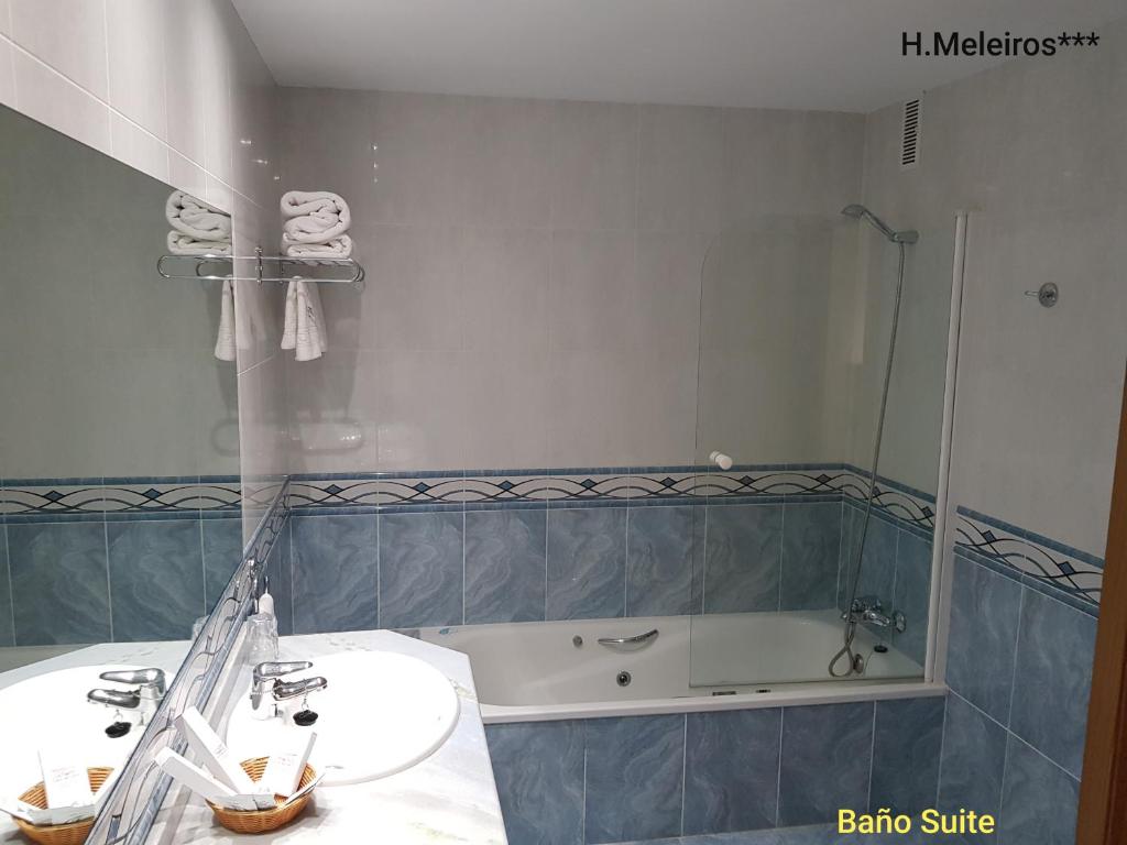 Hotel Meleiros, habitación con jacuzzi privado