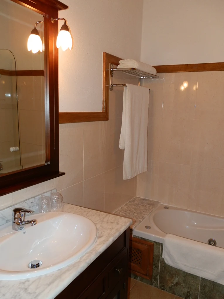 Hotel Rural Alcor del Roble, habitación con jacuzzi privado