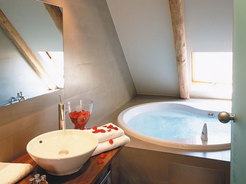 Hotel Sant Roc, habitación con jacuzzi privado