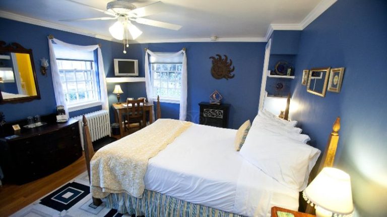 Inn on Putney Road Bed and Breakfast