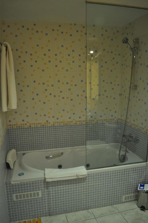 La Alqueria Hotel, habitación con jacuzzi privado