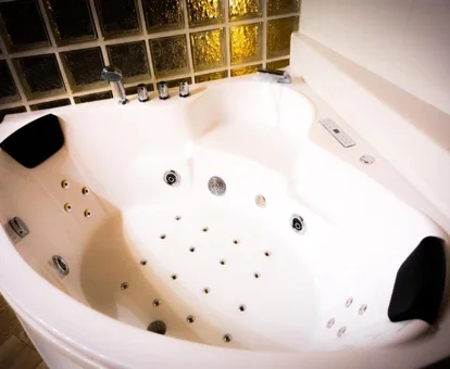 La Casa del Medio, habitación con jacuzzi privado