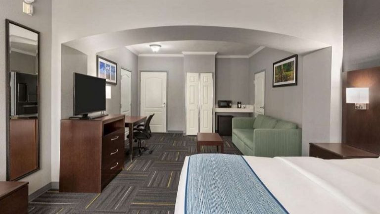 La Quinta Inn & Suites by Wyndham Dublin