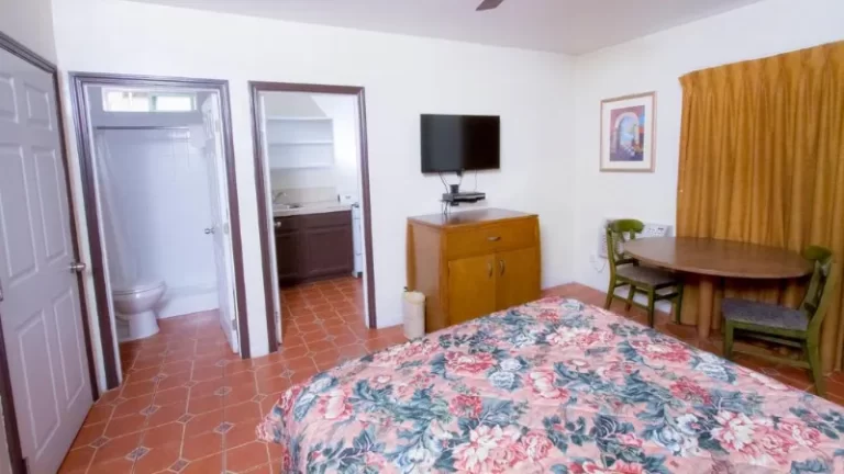 Mission Bell Motel