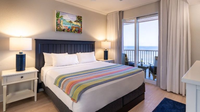 Pink Shell Beach Resort & Marina