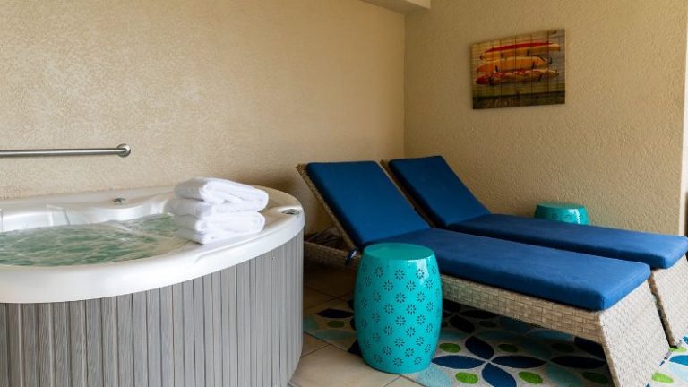 Pink Shell Beach Resort & Marina