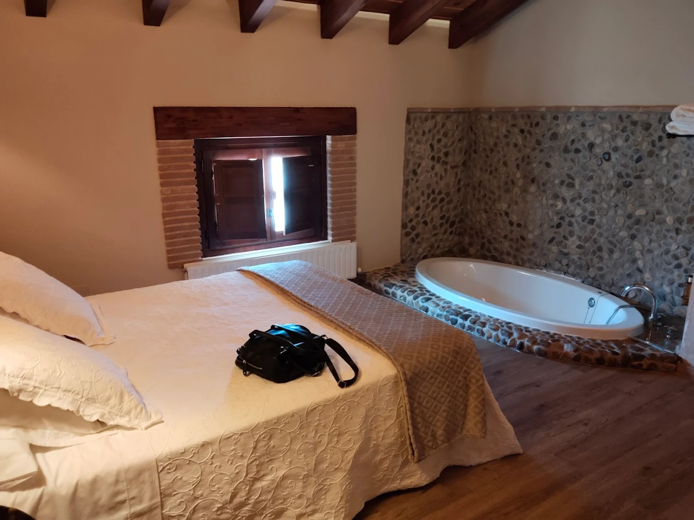 Posada los Condestables, habitación con jacuzzi privado